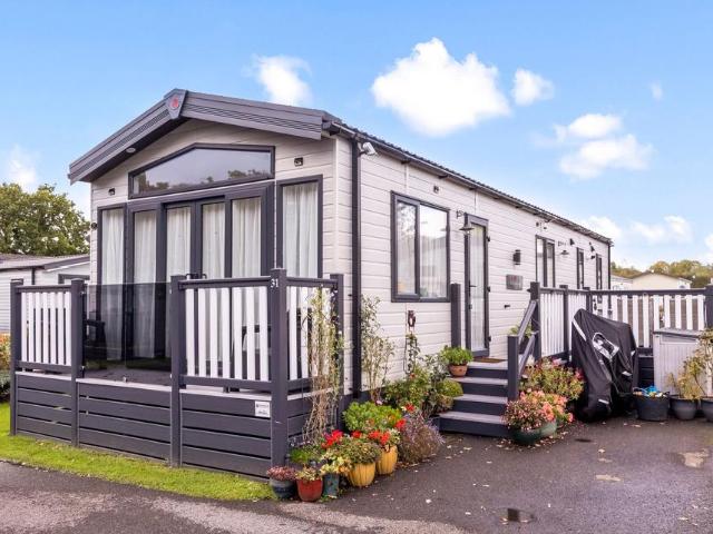 Park Home for sale in Woodmancote, Horsham