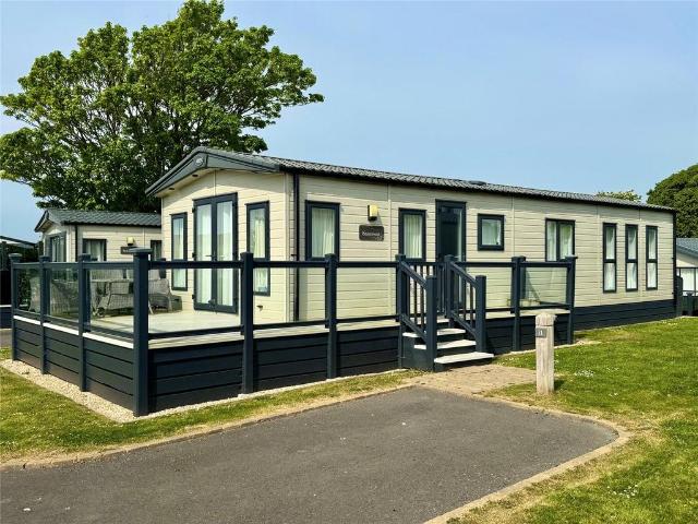 Park Home for sale in Old Milton, Ashurst Bridge