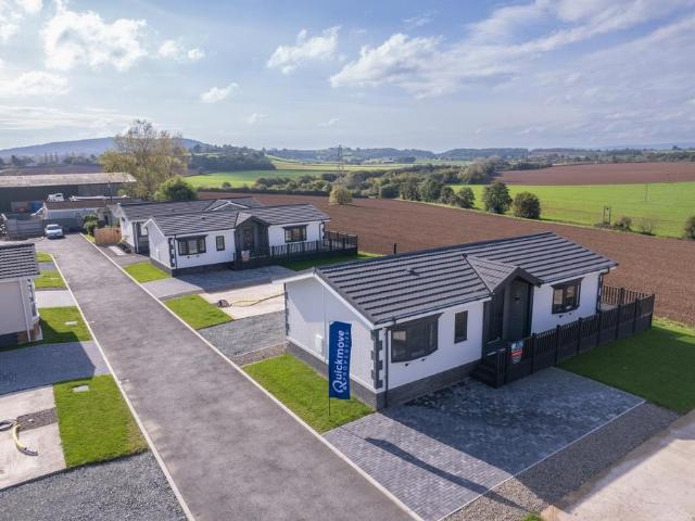 Park Home for sale in Lower Bullingham, Bullinghope