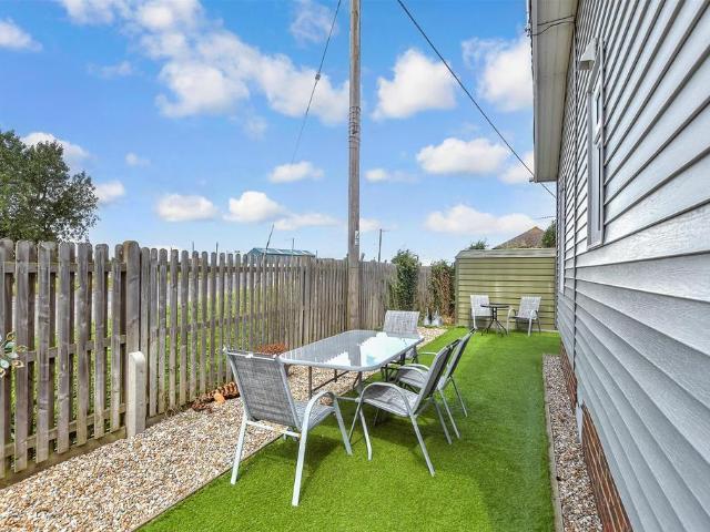 Park Home for sale in Mariner's View, The Bridge