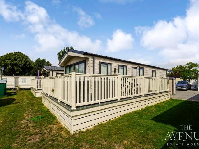 Park Home for sale in Burnham-on-Crouch, Maldon