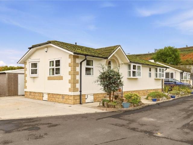 Park Home for sale in Salterforth, Pendle
