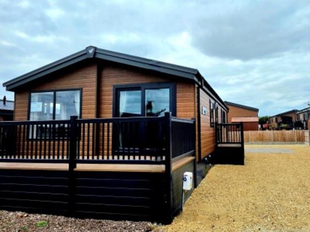Park Home for sale in Whitminster, School House