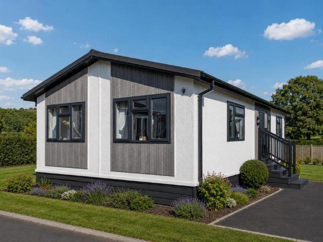 Park Home for sale in Priors Halton, Bromfield