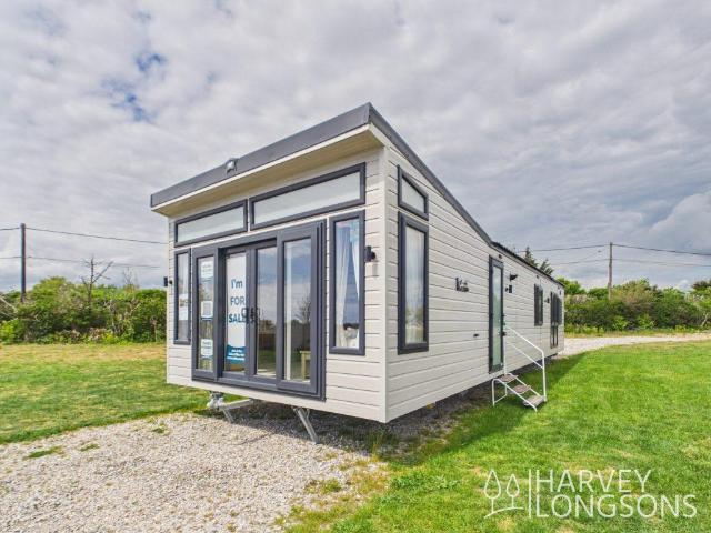 Park Home for sale in Heathlands, East Sussex