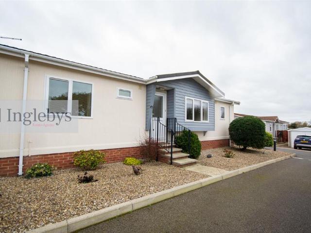 Park Home for sale in Saltburn, Redcar And Cleveland