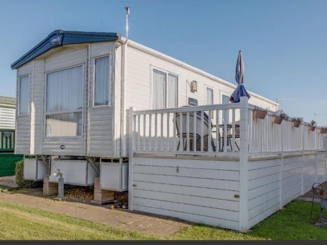 Park Home for sale in Tiddington, Alderminster