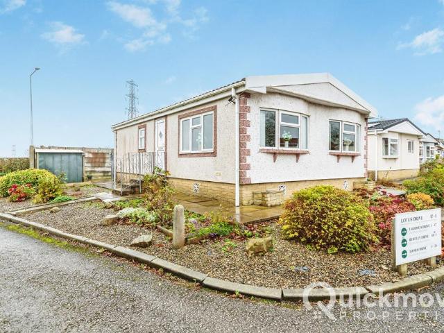Park Home for sale in Peel Hill, Lancashire