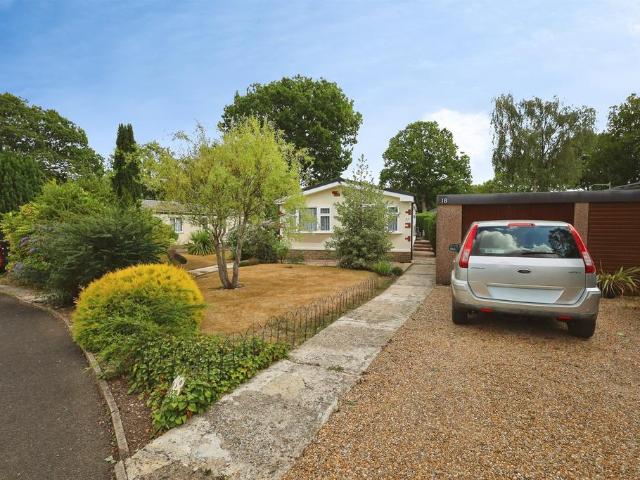 Park Home for sale in Cross In Hand, East Sussex