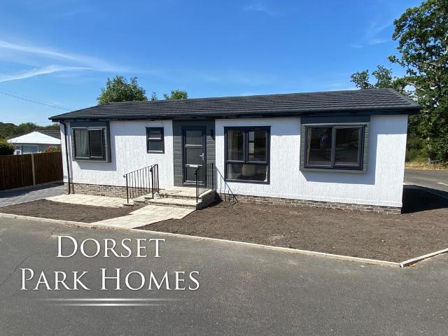 Park Home for sale in Ashurst Bridge, Hampshire