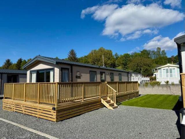 Park Home for sale in West Yorkshire
