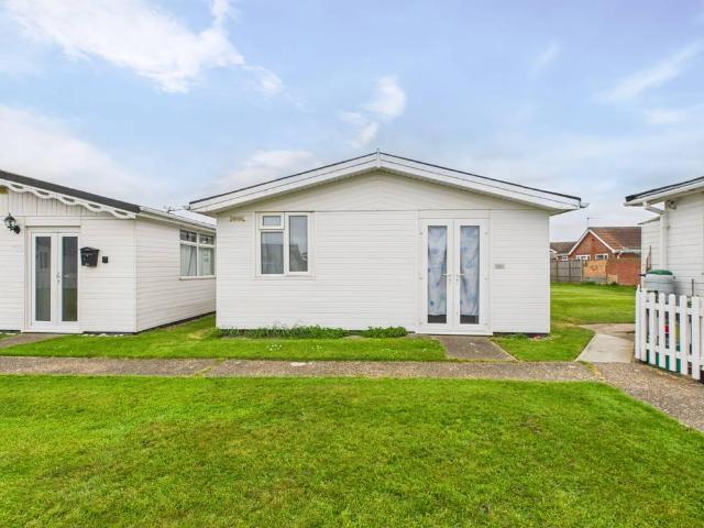 Park Home for sale in Mablethorpe and Sutton, Belleau