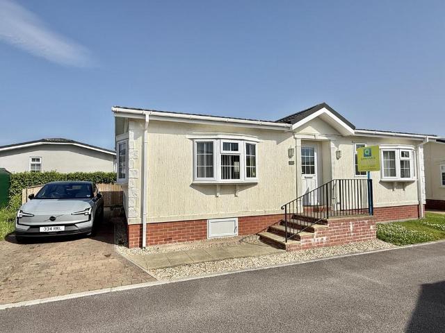 Park Home for sale in Penweathers, Cornwall