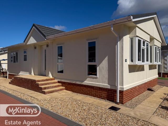 Park Home for sale in Bridgwater, Somerset