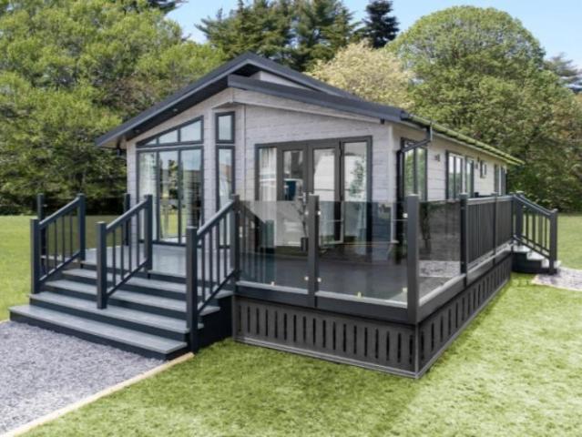 Park Home for sale in Hoo St Werburgh