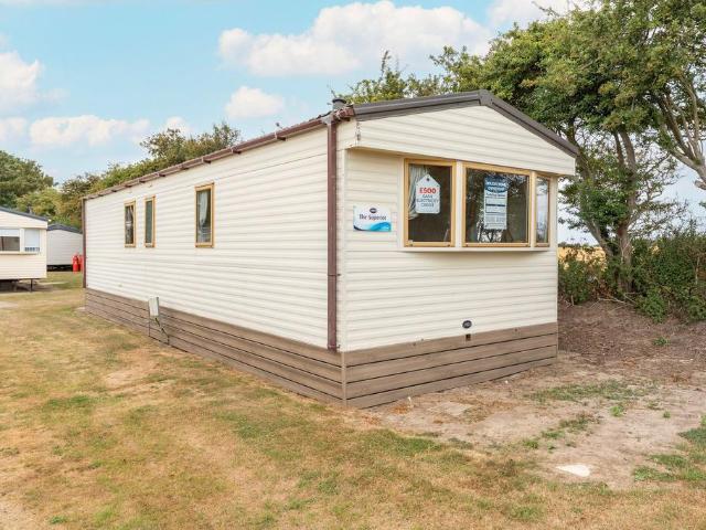 Park Home for sale in Eastbridge, Suffolk