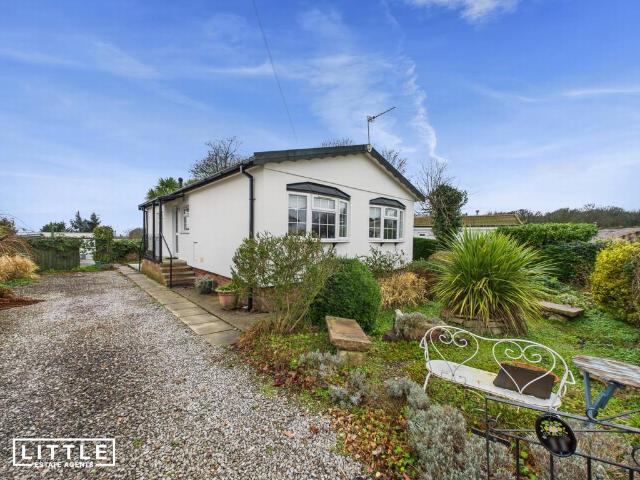 Park Home for sale in Huyton, Knowsley