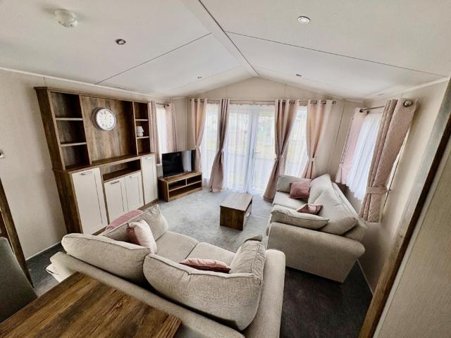Park Home for sale in Folkestone, Kent