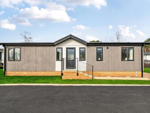 Park Home for sale in Limberlost, East Dorset