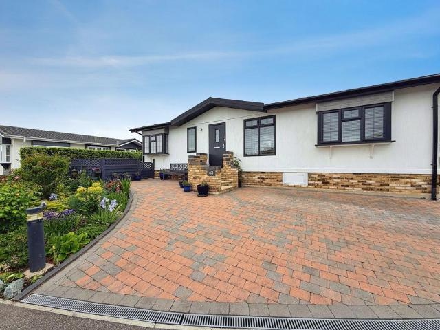 Park Home for sale in Ashurst Bridge, Hampshire