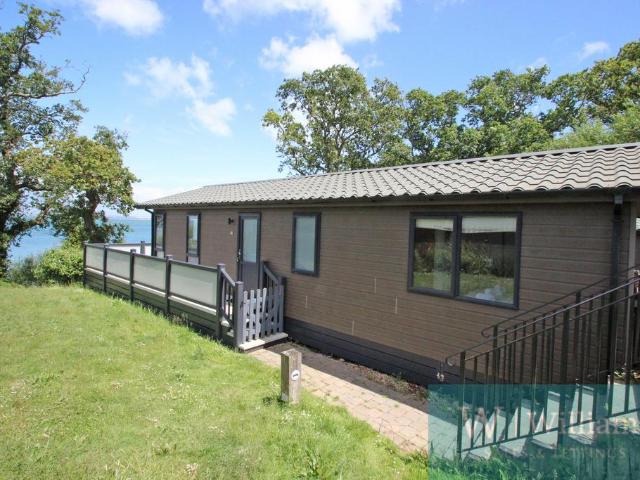 Park Home for sale in Wootton Bridge, Isle Of Wight