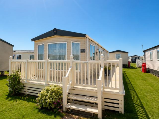 Park Home for sale in Littlecote, West Sussex