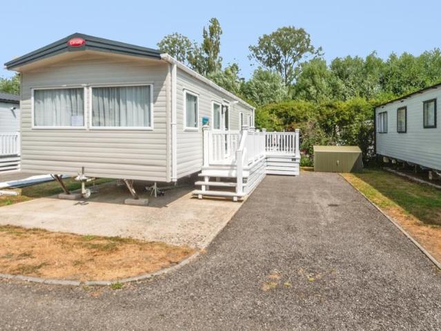 Park Home for sale in Overcombe, Weymouth