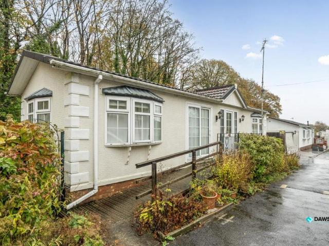 Park Home for sale in Blackpill, Nangreaves