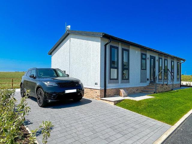 Park Home for sale in Dale Hill, Isle Of Man