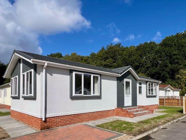 Park Home for sale in Priest Down, Hampshire