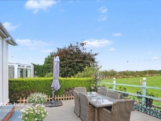 Park Home for sale in Baswich, Staffordshire