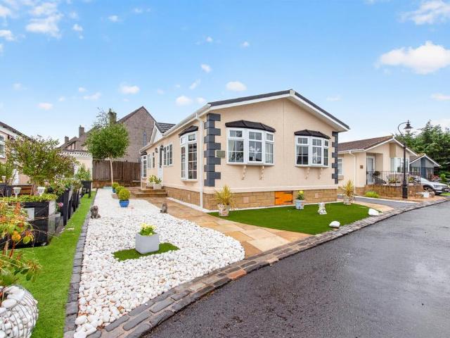 Park Home for sale in Millerston, Stepps