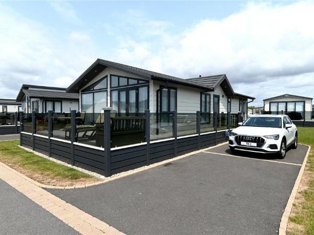 Park Home for sale in Old Milton, Ashurst Bridge