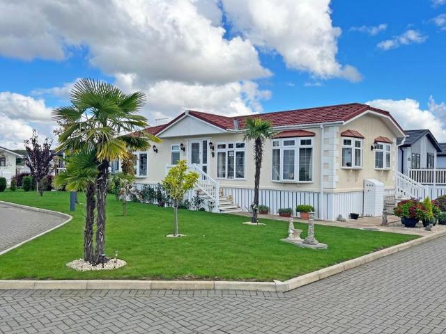 Park Home for sale in Nassington, Yarwell