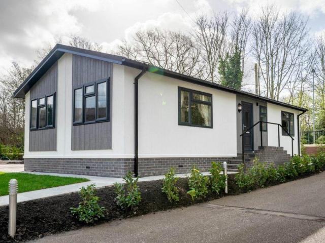 Park Home for sale in Bestwood Village, Gedling