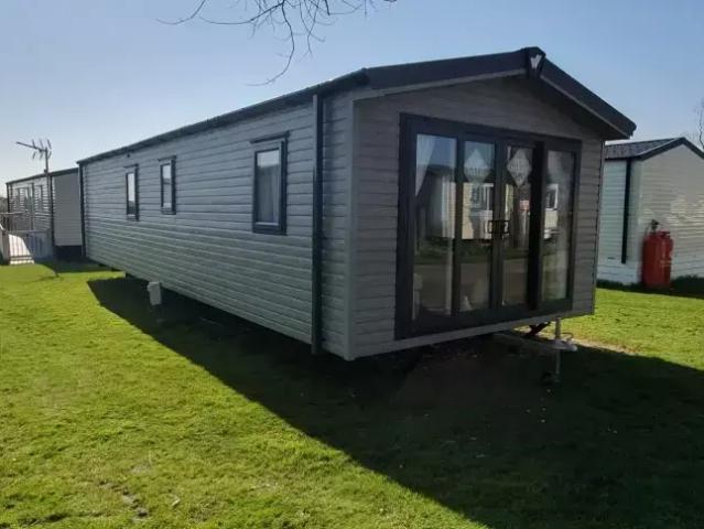 Park Home for sale in Folkestone, Kent