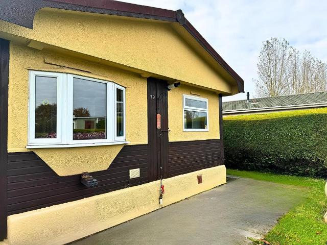 Park Home for sale in Offton, Bedingfield