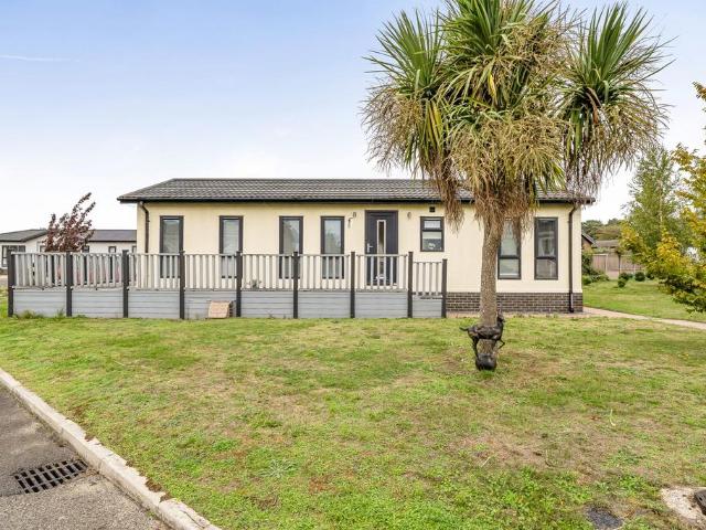 Park Home for sale in Ingleby, Lincolnshire