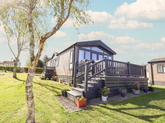 Park Home for sale in Bagby, Sutton-under-Whitestonecliffe