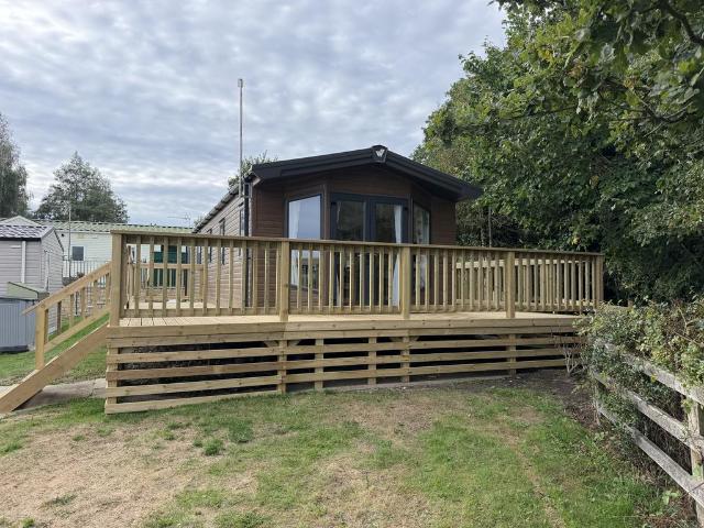 Park Home for sale in West Yorkshire