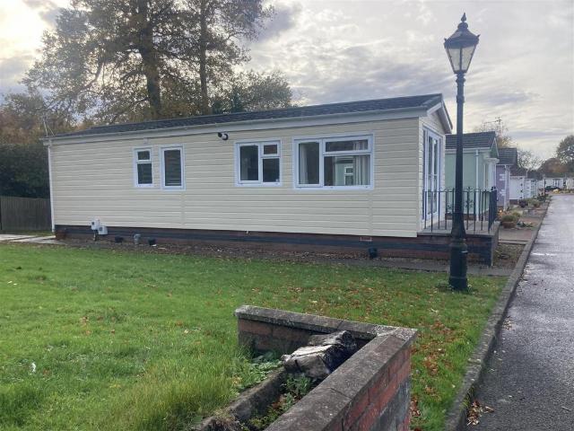 Park Home for sale in Smeaton, Kirkcaldy