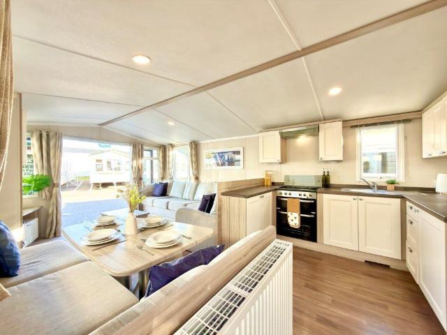Park Home for sale in St Osyth, Tendring