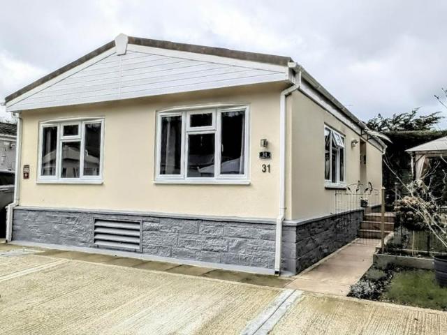 Park Home for sale in Fole, Surrey