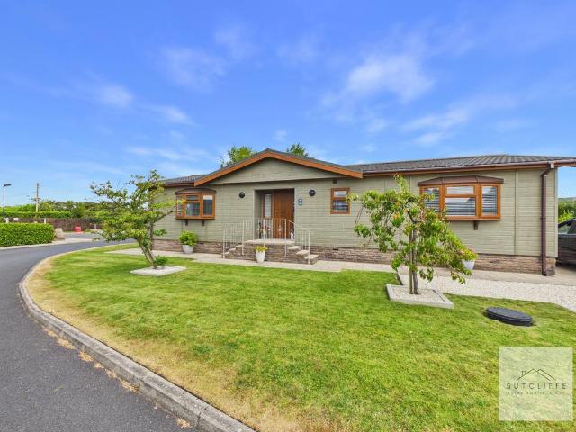 Park Home for sale in Cabus, Lancashire
