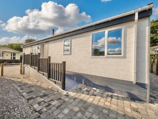 Park Home for sale in Mobberley, Wilmslow