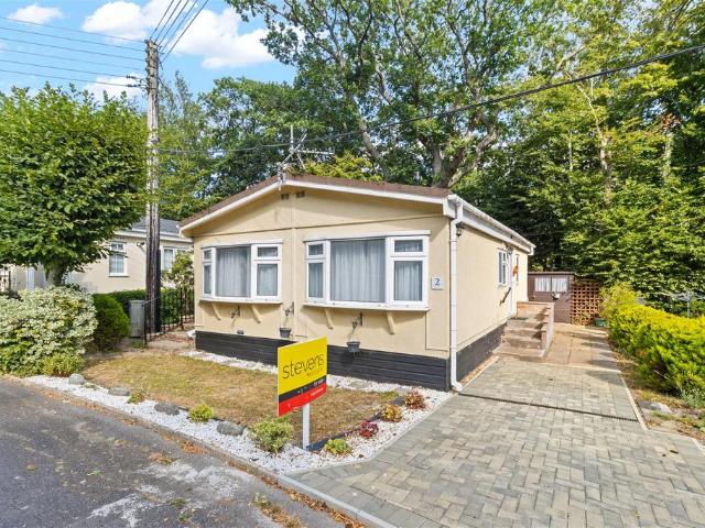 Park Home for sale in Cross In Hand, East Sussex