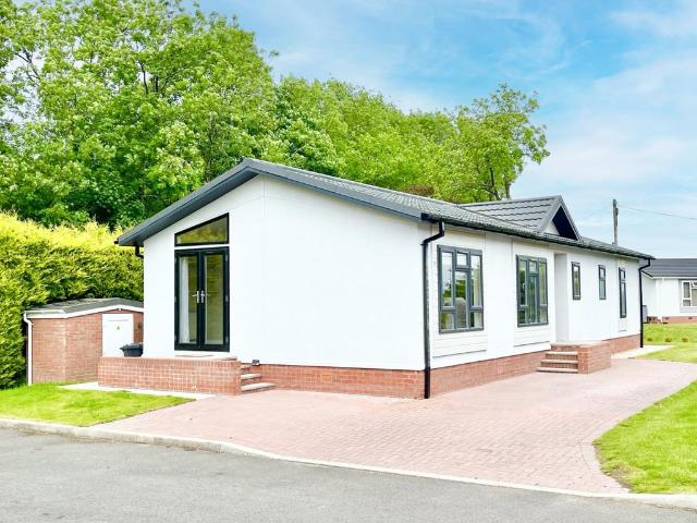 Park Home for sale in Perton, Great Chatwell