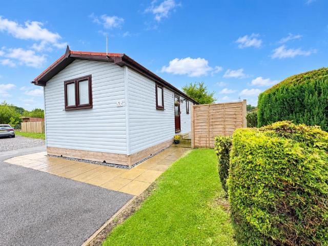 Park Home for sale in Kexby, York