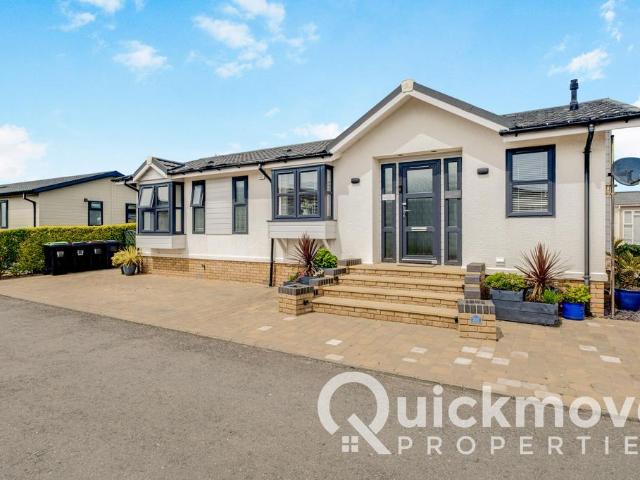 Park Home for sale in Milford-on-Sea, Ashurst Bridge