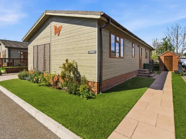 Park Home for sale in Hanbury Wharf, Crookhill
